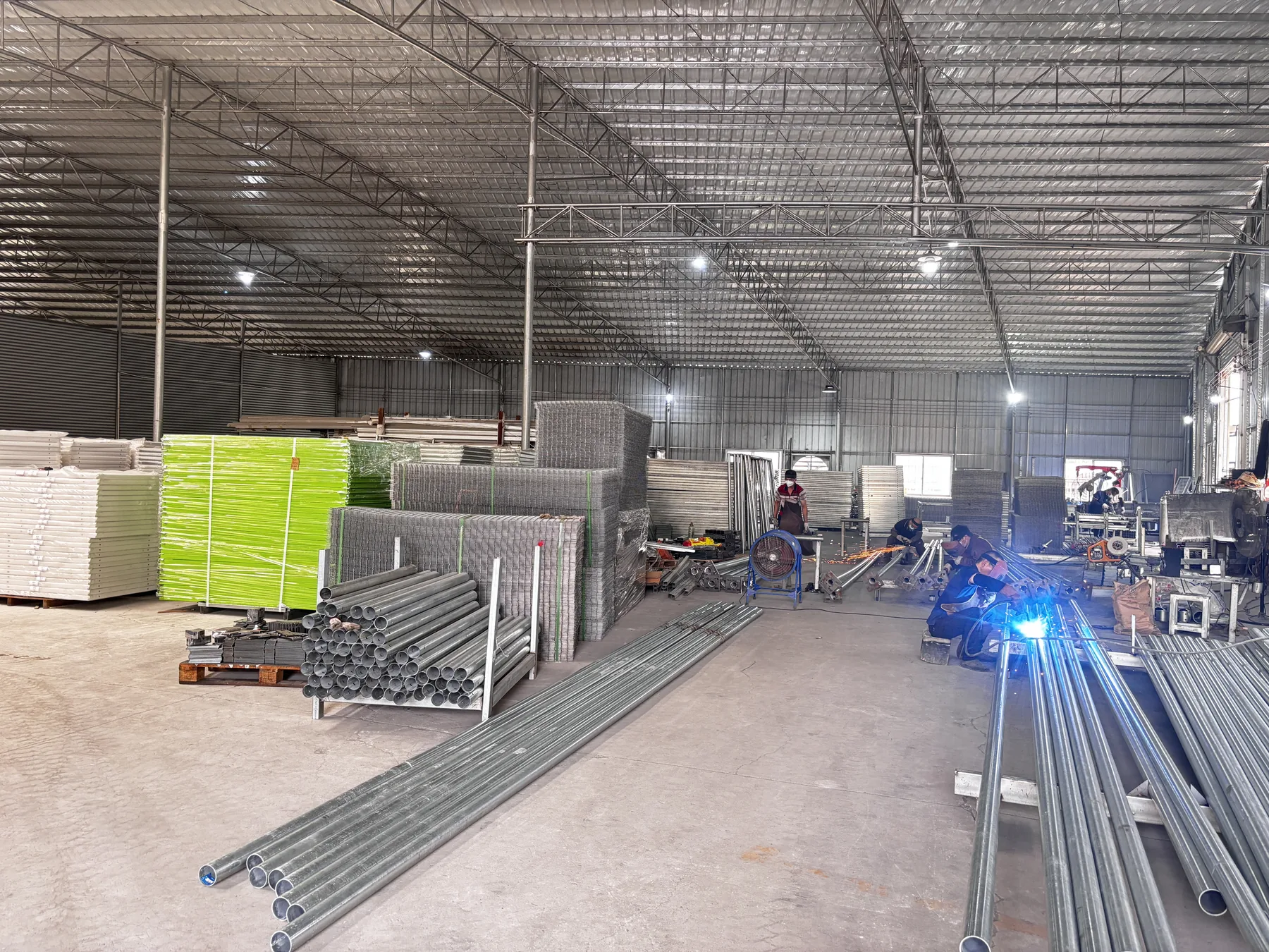 Factory workshop for padel court steel fabrication and component preparation