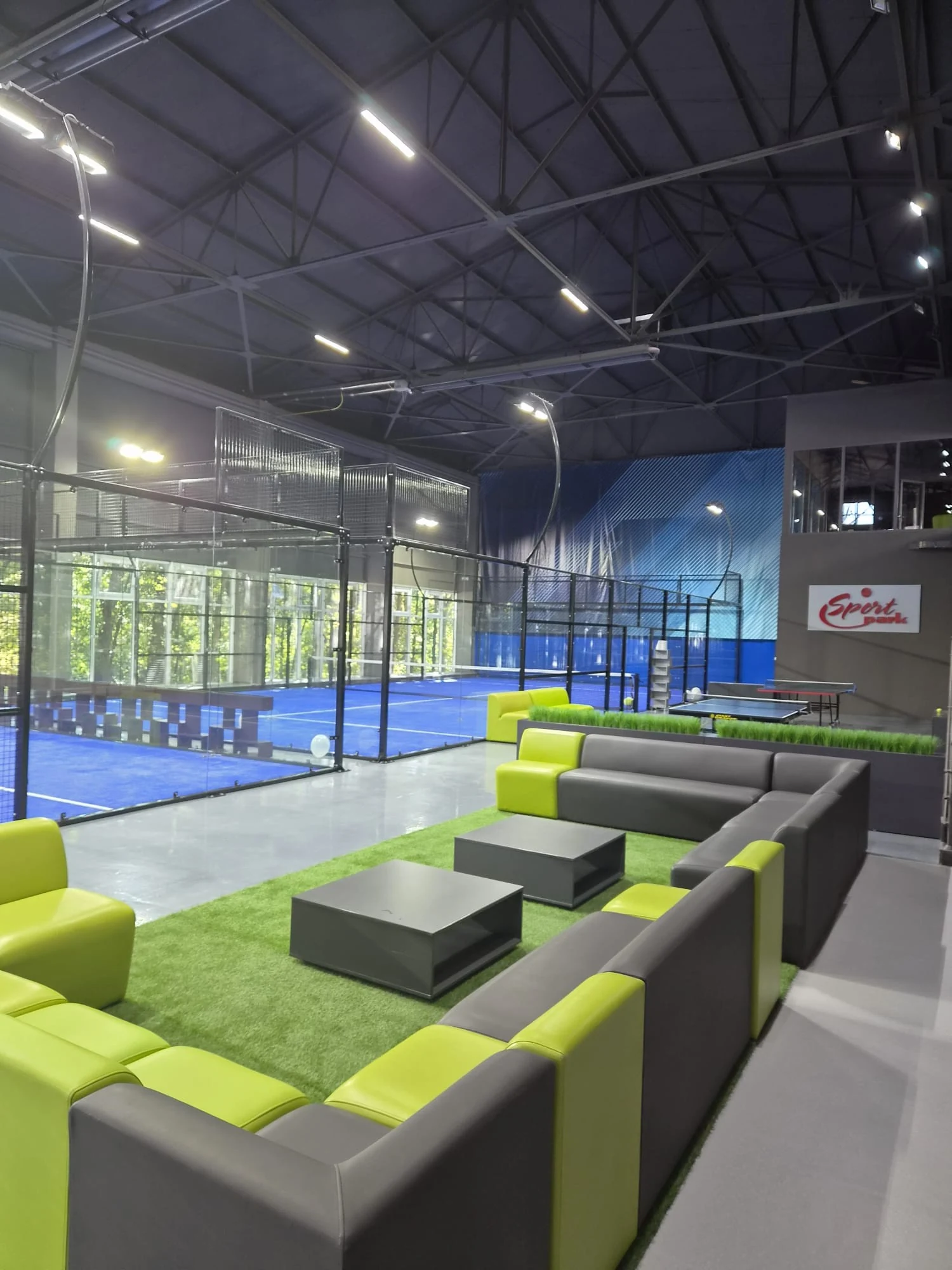 Social and lounge area beside the padel courts in Moldova